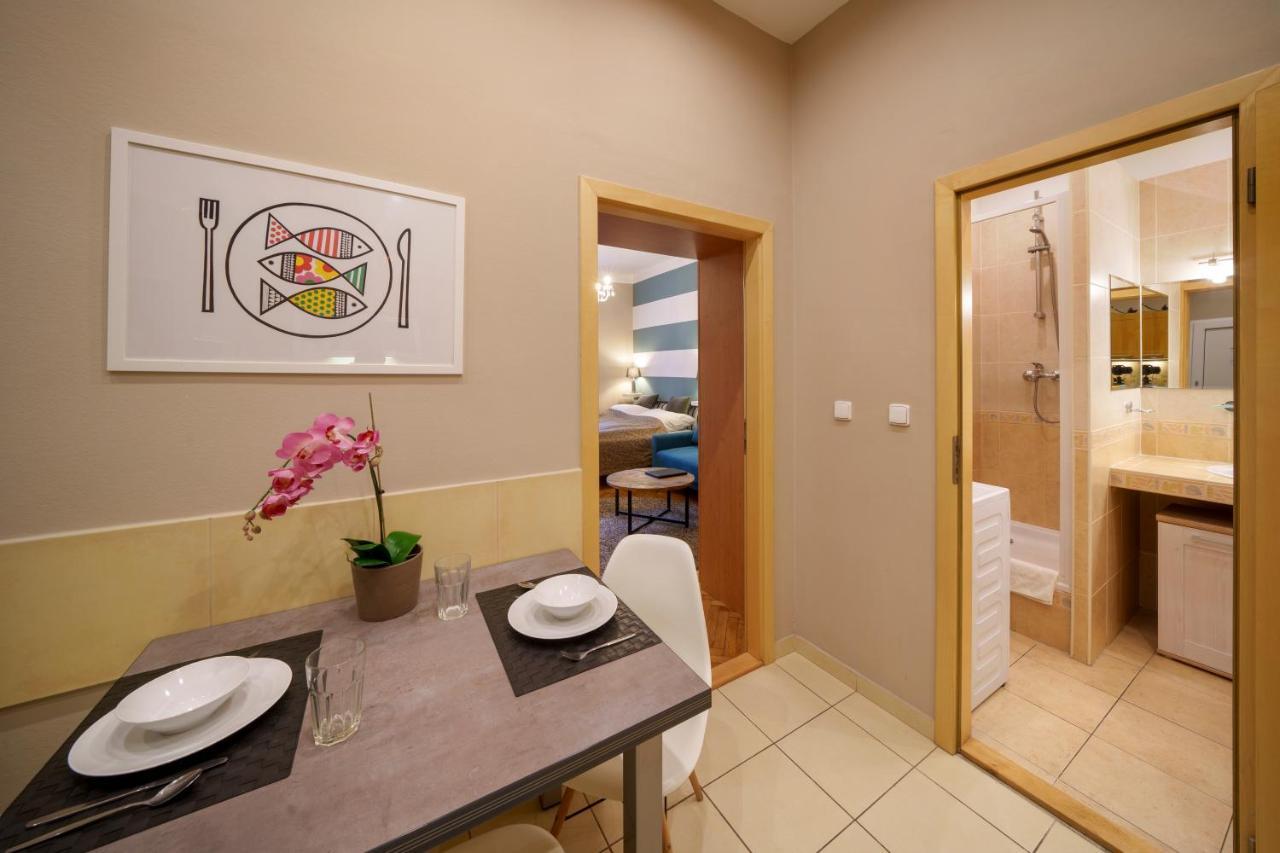Dlouha Apartment With Balcony Prague Ngoại thất bức ảnh