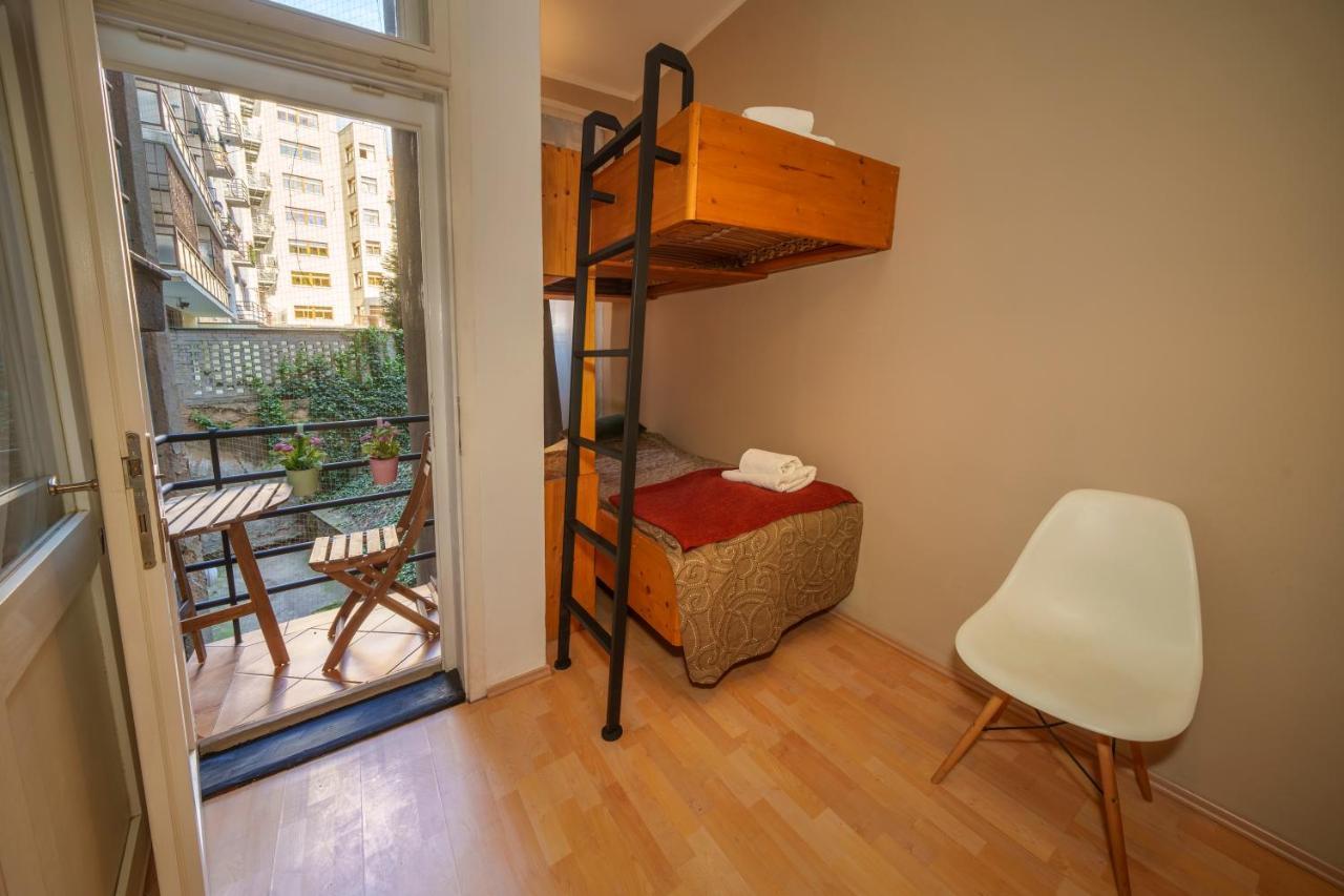 Dlouha Apartment With Balcony Prague Ngoại thất bức ảnh